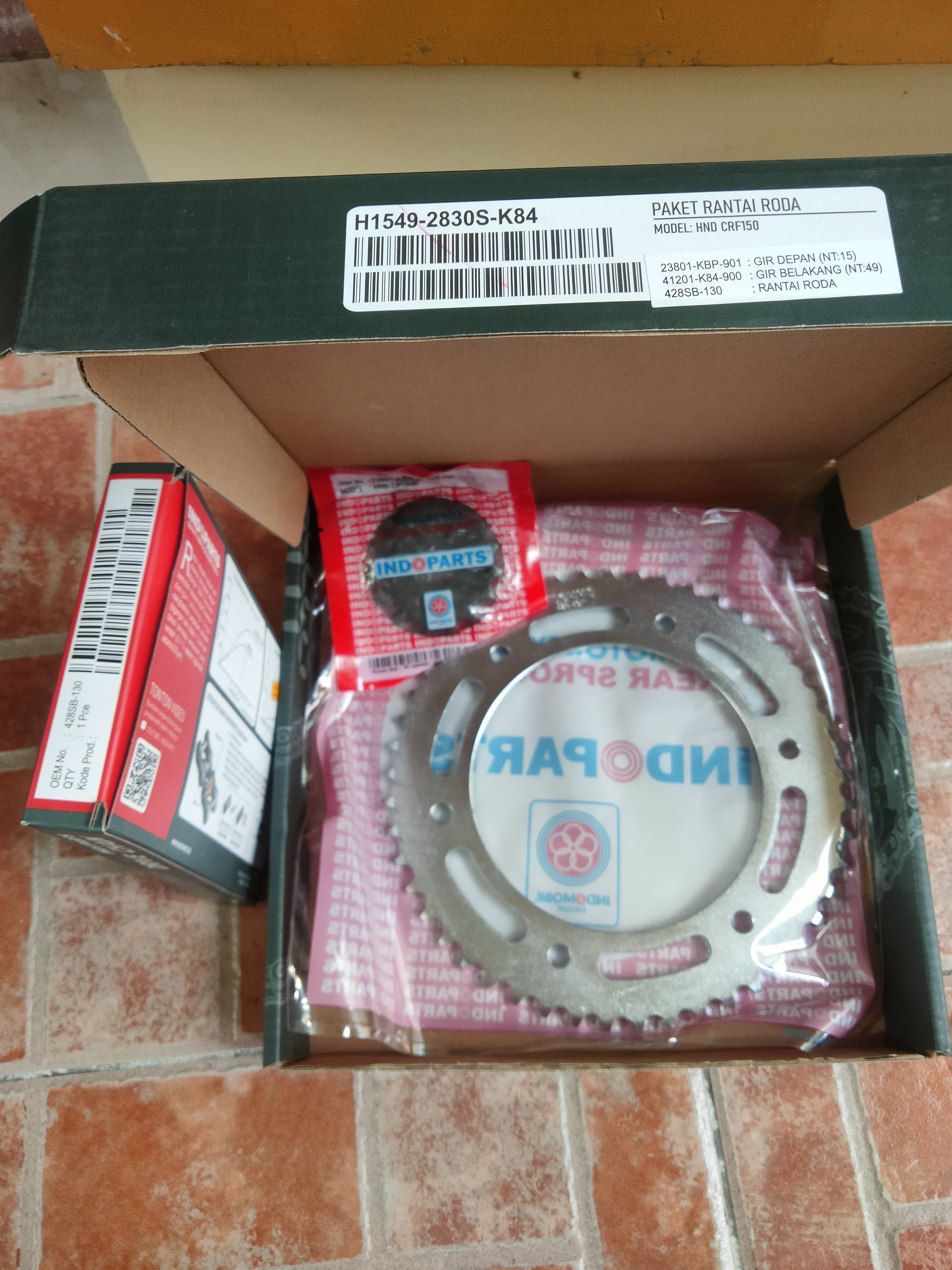 Gir Set CRF150 (H1549-2830S-K84) 428-130/49T/15T