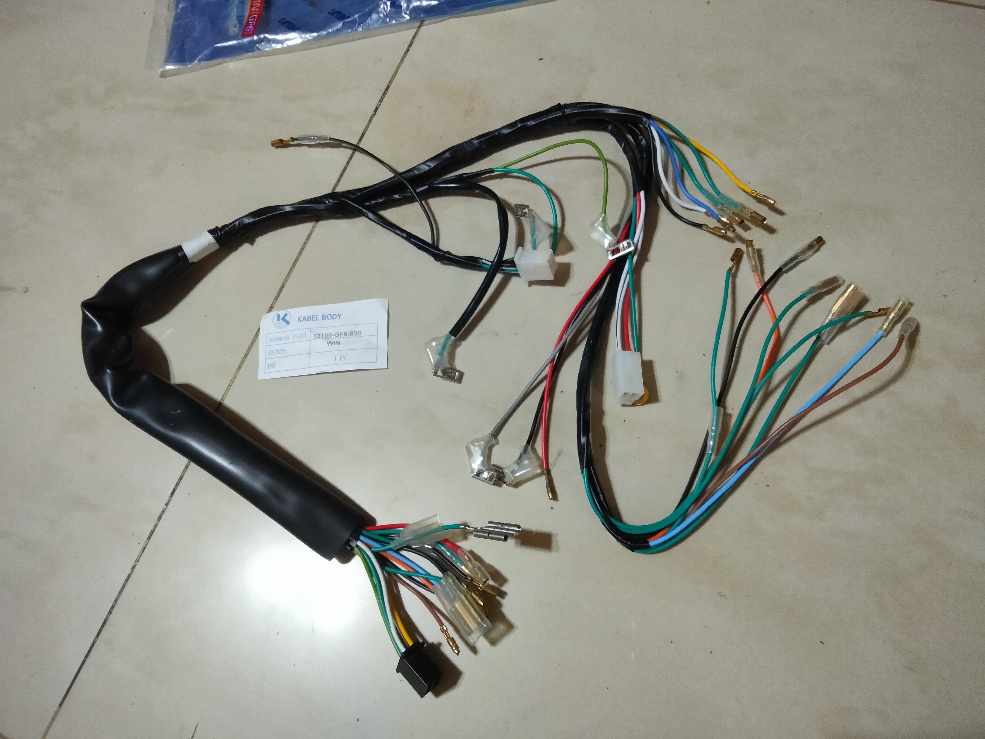 Kabel Body Win (32100-GF6-930)