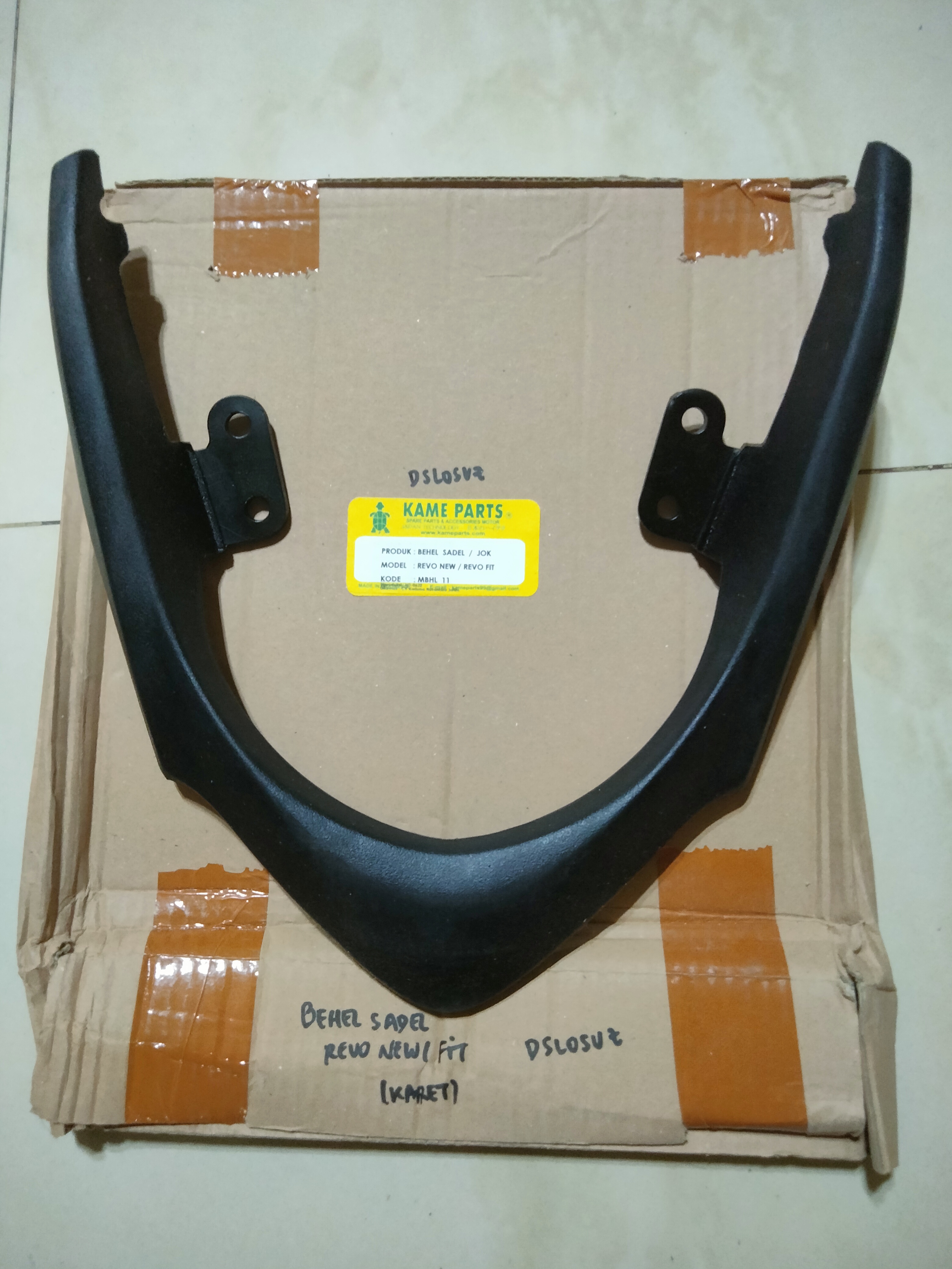 Behel Sadel Revo Fit / Revo FI (Karet)